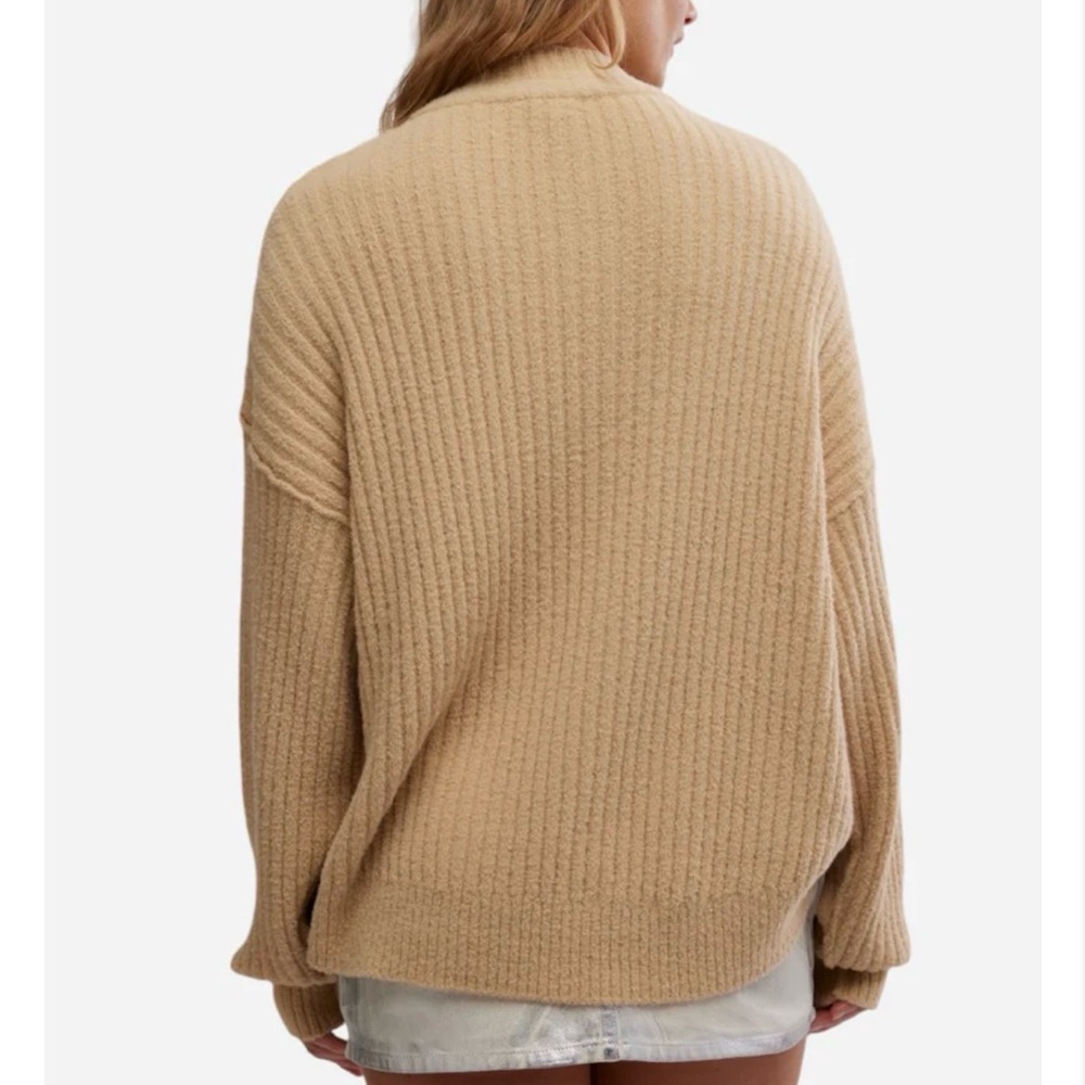 Free People Cocoa Henley Pullover Button Sugar Cookie Sweater Size Medium - Picture 3 of 10